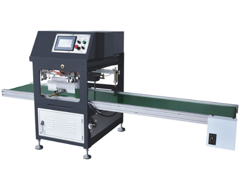 自動(dòng)打扣機(jī) 自動(dòng)打扣機(jī)